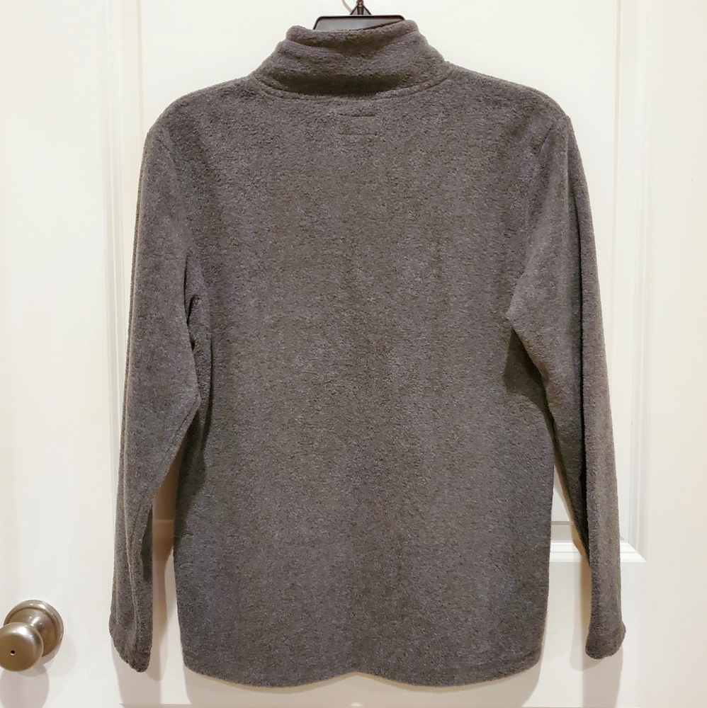 Two Fleece Pullovers - Picture 4 of 7